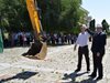 Направиха първа копка за реконструкцията
на централния площад в Горна Оряховица