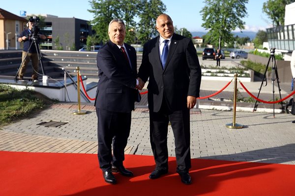 Унгарският премиер Виктор Орбан и българският премиер Бойко Борисов   СНИМКА: Ройтерс