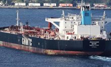 Либия заповяда да се задържа всеки български кораб в териториалните й води, след като властите в Бургас свалиха екипажа на кораба 