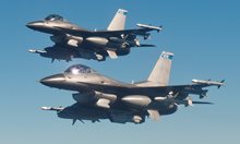 Да дадем ли 3 млрд. лв. за още 8 нови F-16 спорят Румен Радев и кабинетът