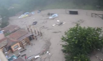 Уникално видео показва, че вероятно не само дъждът е причина за бедствието в "Аспарухово"