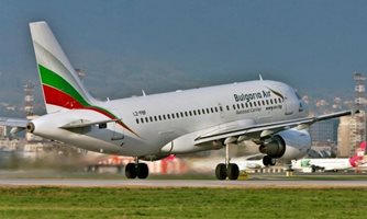 Правителството назначи три български авиокомпании за превозвачи по въздушни линии до Китай
