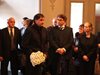 Йорданка Христова и Богдана Карадочева - “почетен караул” на поклонението пред  Бисер Киров