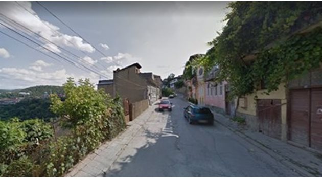 Улица "Опълченска" във Велико Търново, където е станал инцидентът  СНИМКА: Гугъл стрийт вю