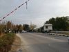 Уволняват пияния кантонер, предизвикал катастрофа между влак и кола край Асеновград