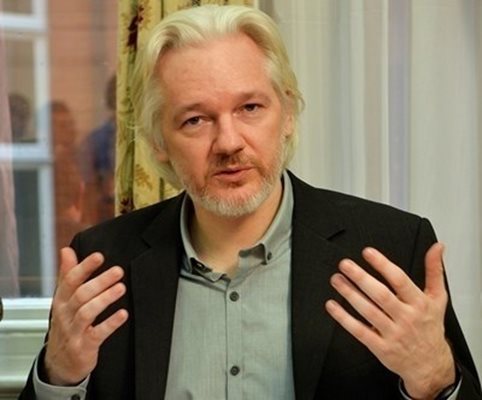 Основателят на Уикилийкс Джулиан Асандж СНИМКА: Ройтерс