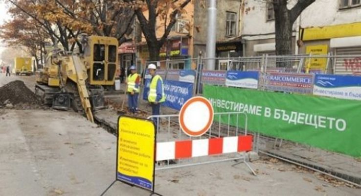 Спират водата на осем места в София