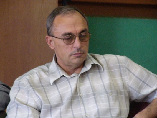 Прокуратурата ще иска постоянен арест за бившия кмет на Свиленград Христо Минков и сина му