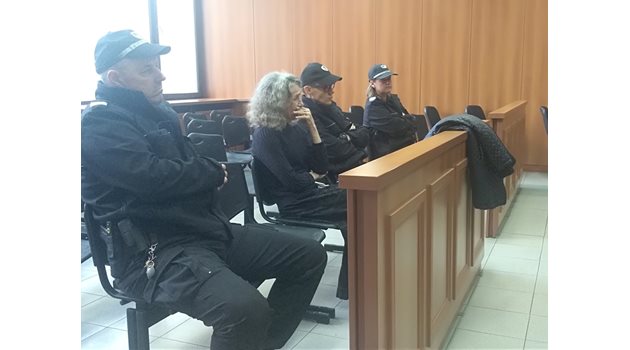Веска Хаджиева в съда