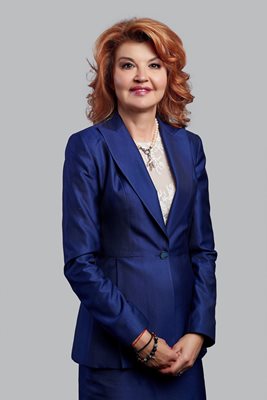 Диана Митева - изпълнителен директор на Банка ДСК, е преизбрана от общото събрание на Асоциацията на банките в България за втори тригодишен мандат и продължава да е председател на управителния съвет.