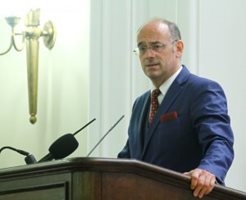 Проф. Атанас Семов: Да се запише в Конституцията, че Велико Търново е историческа и духовна столица