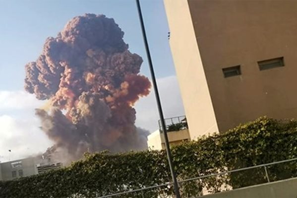 Взривът в Бейрут СНИМКА: Ройтерс