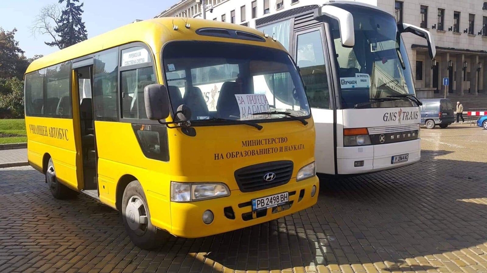Министерството на транспорта: Няма сериозни нарушения при проверките на училищните автобуси