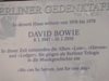 Откраднаха паметната плоча на Дейвид Боуи в Берлин (Видео)