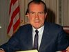 Дълбокото гърло свали Никсън, Дълбоката държава цака Тръмп