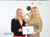 Трикратната световна шампионка по бокс Дейзи Ланг връчи на REFAN туристически Оскар