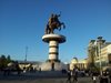 Скопски вестник: Трябва заплата от 500 евро за живот в Македония, а изкарвате само 250