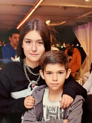 Децата на Ваня Ананиева - Мариела и Калоян