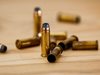 Полицаи са иззели незаконно притежавани оръжия и боеприпаси от жилище във Върбица

