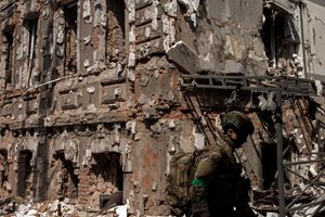Архитектурни спорове за
възстановяването на Украйна