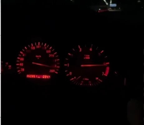 Мъж качи клип как кара с 260 км/ч на Околовръстното в София
Кадър; Нова