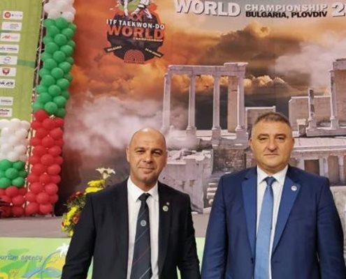 Президентът и вицепрезидентът на Българската федерация по таекуон-до ITF Марио Богданов и Костадин Димитров.