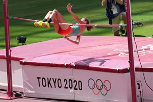 Мирела Демирева скочи до втори олимпийски финал