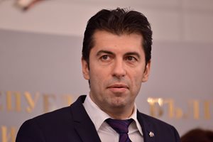 Кирил Петков: С президента сме от отбора на България, но очаквам да е критичен