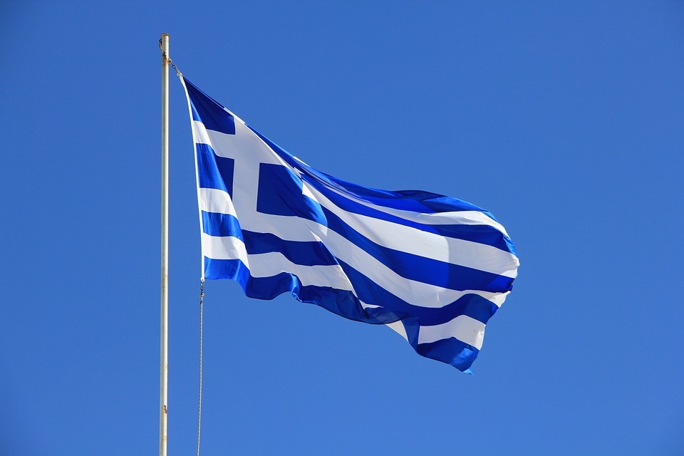 Служителите в обществения транспорт в Атина ще стачкуват в сряда