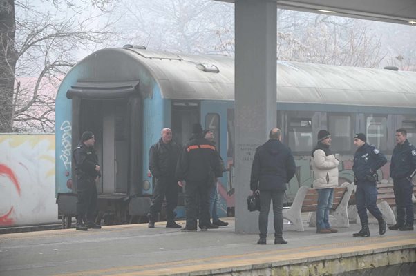 101 пожара са загасени на Нова година в страната