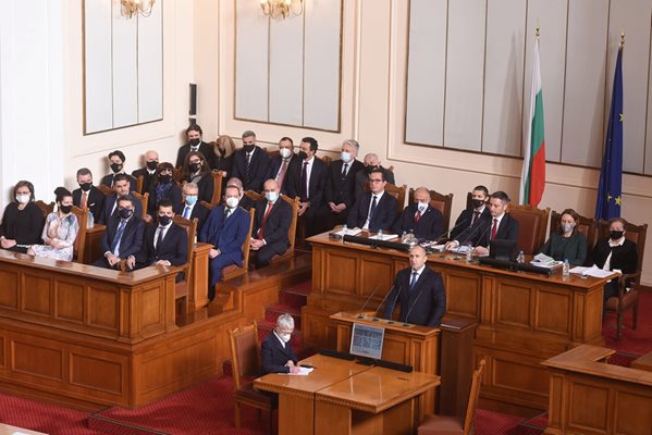 Речта на Румен Радев пред депутатите