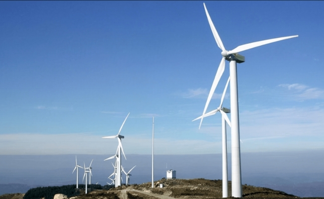 Делът на електроенергията, произведена от вятърни централи през последното денонощие в Европа, е 15 %