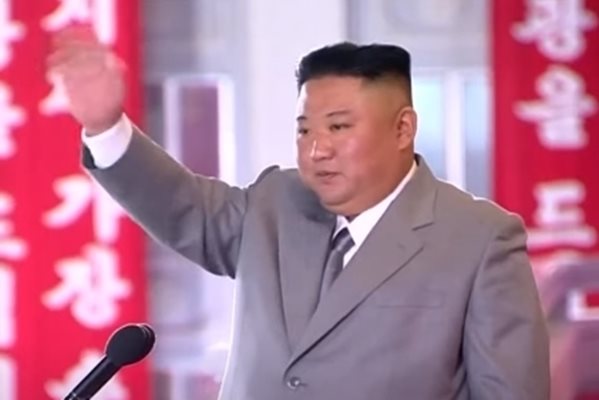 Лидерът на Северна Корея Ким Чен Ун 
КАДЪР: Youtube/AFP