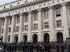 Няма бомба в Съдебната палата в София, отвориха я