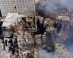 Оцелялата в кулите на 11 септември Кати Комърфорд: Шефът на охраната ни бе убеден, че ще има атака от въздуха, затова все ни обучаваше как да се евакуираме
