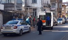 Трима с брадва крадат кабели от трафопост в Казанлък, предизвикват пожар и авария