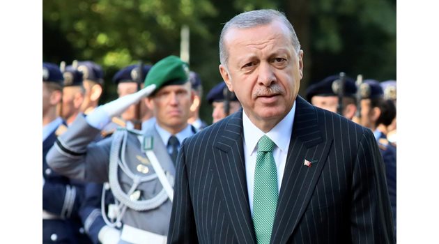 Според ген. Бояджиев спасяването на Ердоган от руските спецслужби има връзка с посредничеството му в конфликта. 