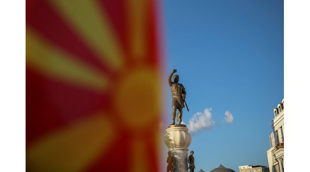 Депутат от Скопие: Новият български кабинет ще пусне РСМ в ЕС