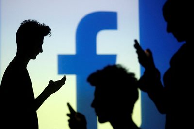 “Фейсбук” дължи на обществото отговори и прозрачност