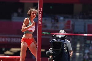Мирела Демирева скочи до втори олимпийски финал