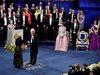 Кралят на Швеция връчи Нобеловите награди в Стокхолм