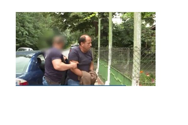 Кметът на поморийското село Бата Георги Георгиев бе арестуван на 8 юли. Кадър:БиТиВи