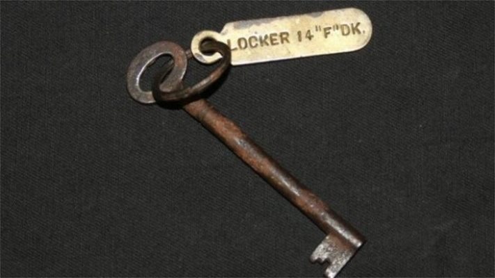 Ключът е използван от Сидни Седънери, 23-годишен стюард в трета класа, който е един от 1500-те загинали.