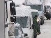 Метър сняг в Смолянско, катастрофа затвори прохода Рожен (Видео)