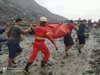 162 станаха жертвите на свлачището в мина в Мианма (Видео)