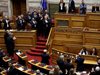 "Катимерини": Взривоопасна атмосфера в гръцкия парламент заради ратификацията на споразумението с Македония