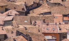 Полицаи спипаха измамници – майстори на покриви в Силистренско
