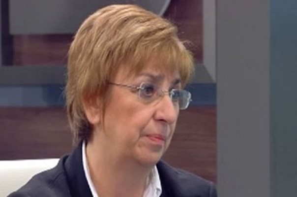 Екатерина Михайлова: Първанов може да е президент максимум два мандата