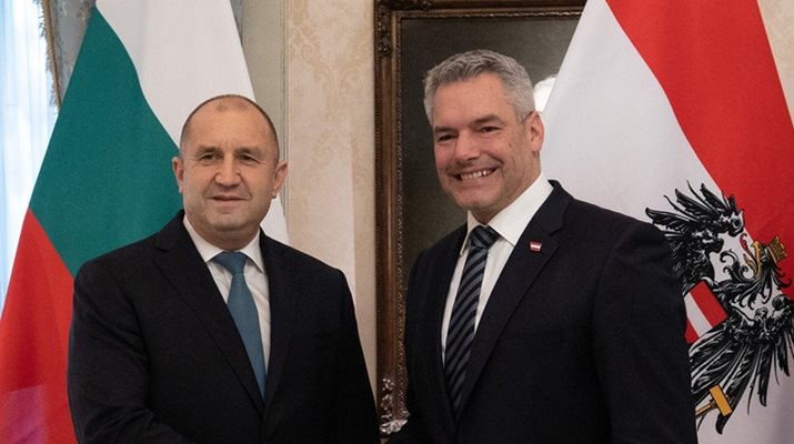 Президентът Румен Радев се срещна с австрийския канцлер във Виена. СНИМКА" ПРЕССЕКРЕТАРИАТ НА ПРЕЗИДЕНТА