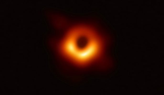 Заснетата черна дупка СНИМКА: Ройтерс